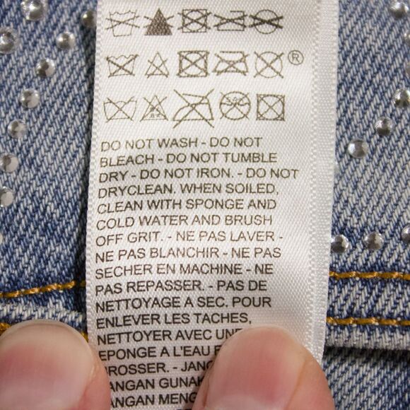 NWT $150 Levi's x Beyonce 501 Curve Light Wash Jeans Rhinestone Women Size 28x32 - Picture 12 of 15